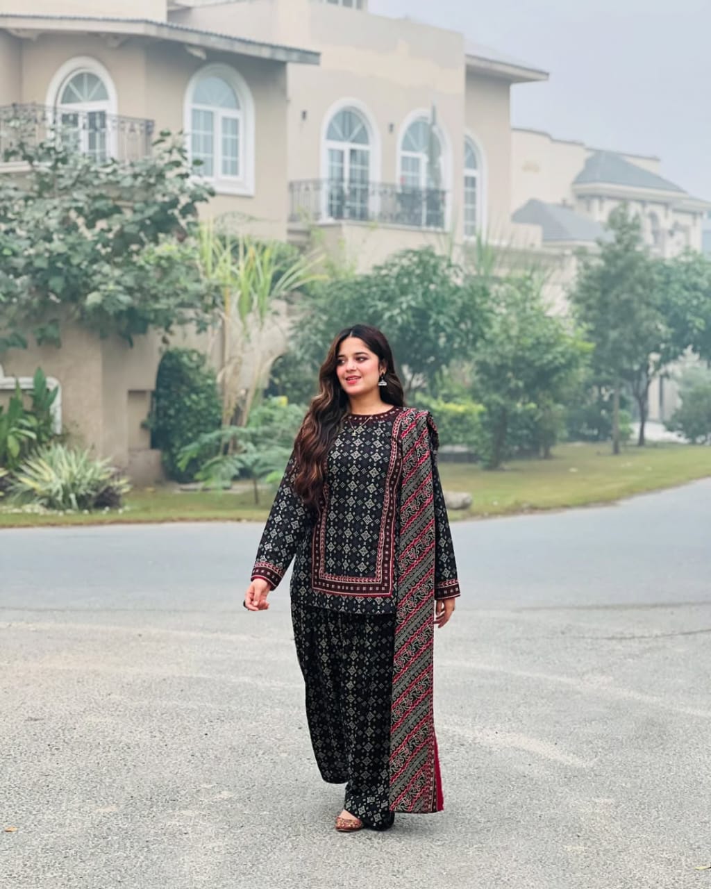 Ajrak 3pc Suit Lawn Collection with Farshi